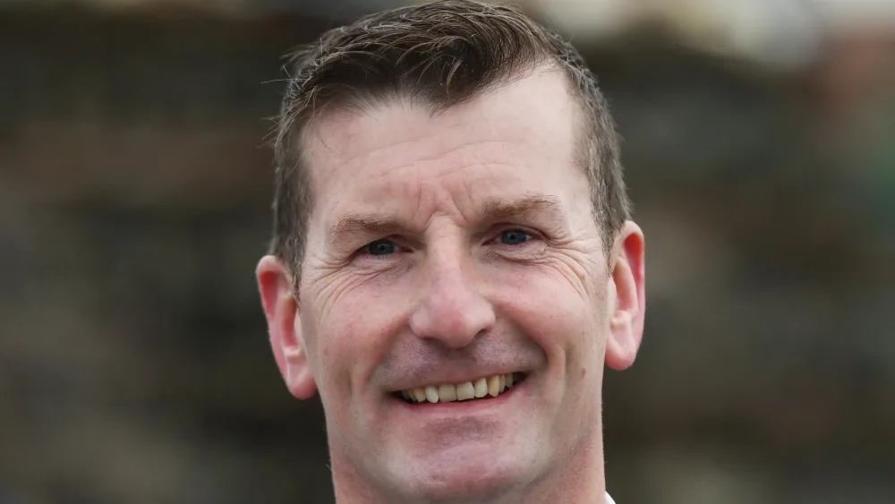 Defence Investment Plan row