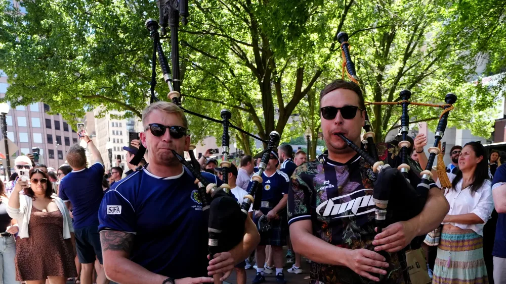 Scottish band Skerryvore play for fans