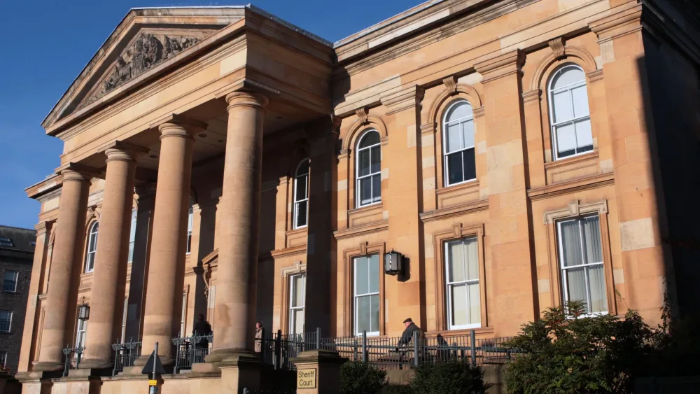 External view of Dundee Sheriff Court