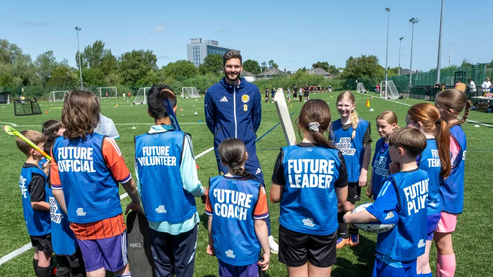 Craig Gordon with young players on the training pitch