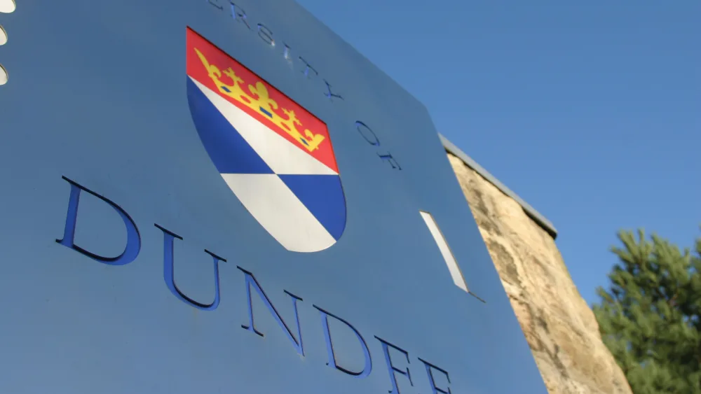 University of Dundee signage