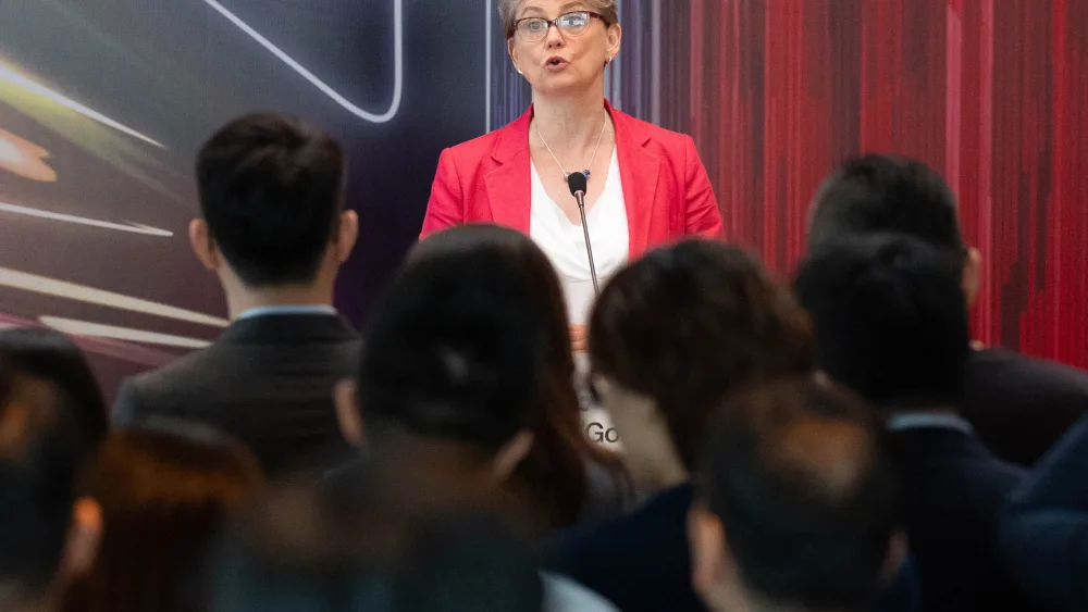 Yvette Cooper visit to China